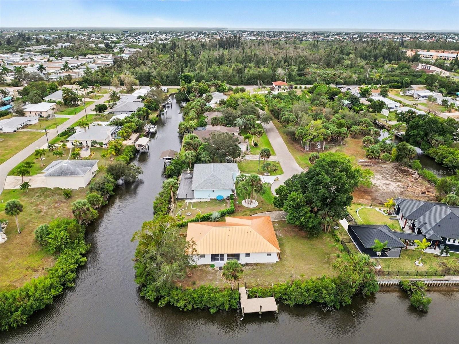 Image 31 of 32 For 3000 Banyan Way