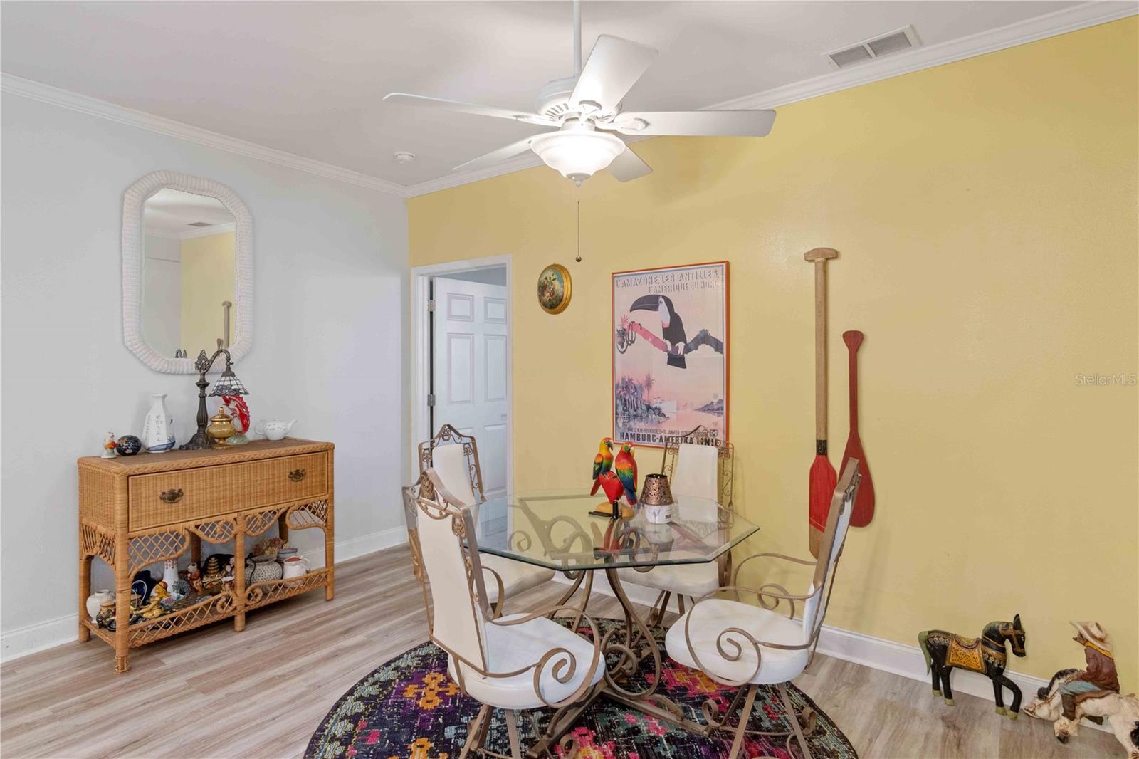 Image 25 of 71 For 8632 Lake Front Court