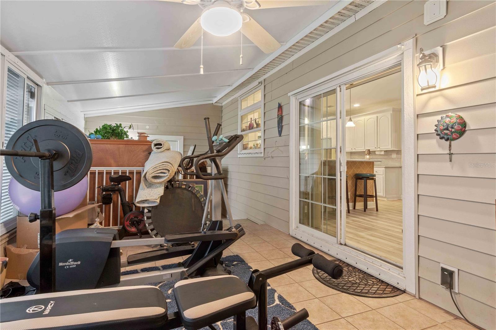 Image 42 of 71 For 8632 Lake Front Court