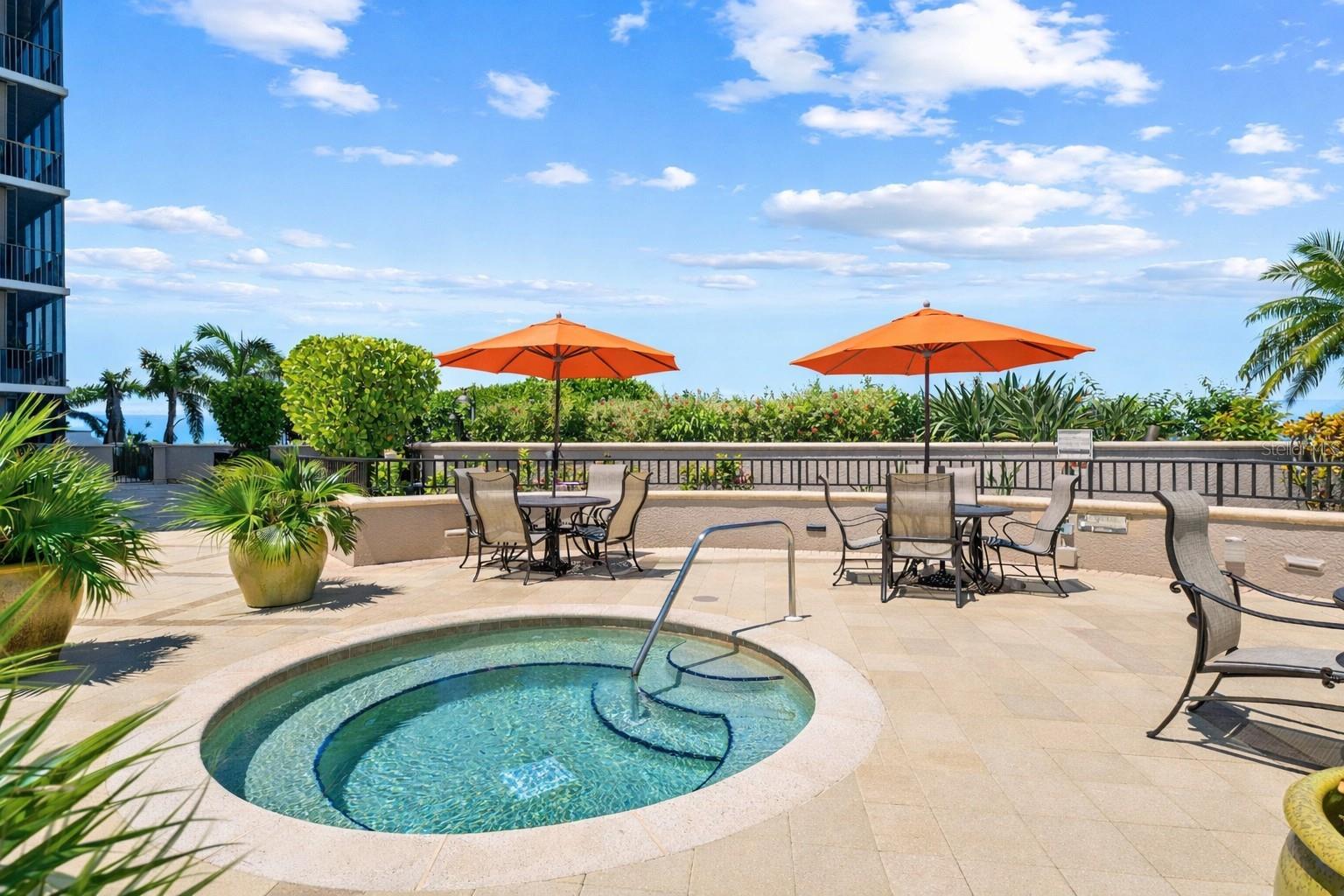 Image 47 of 68 For 3329 Sunset Key Circle 407