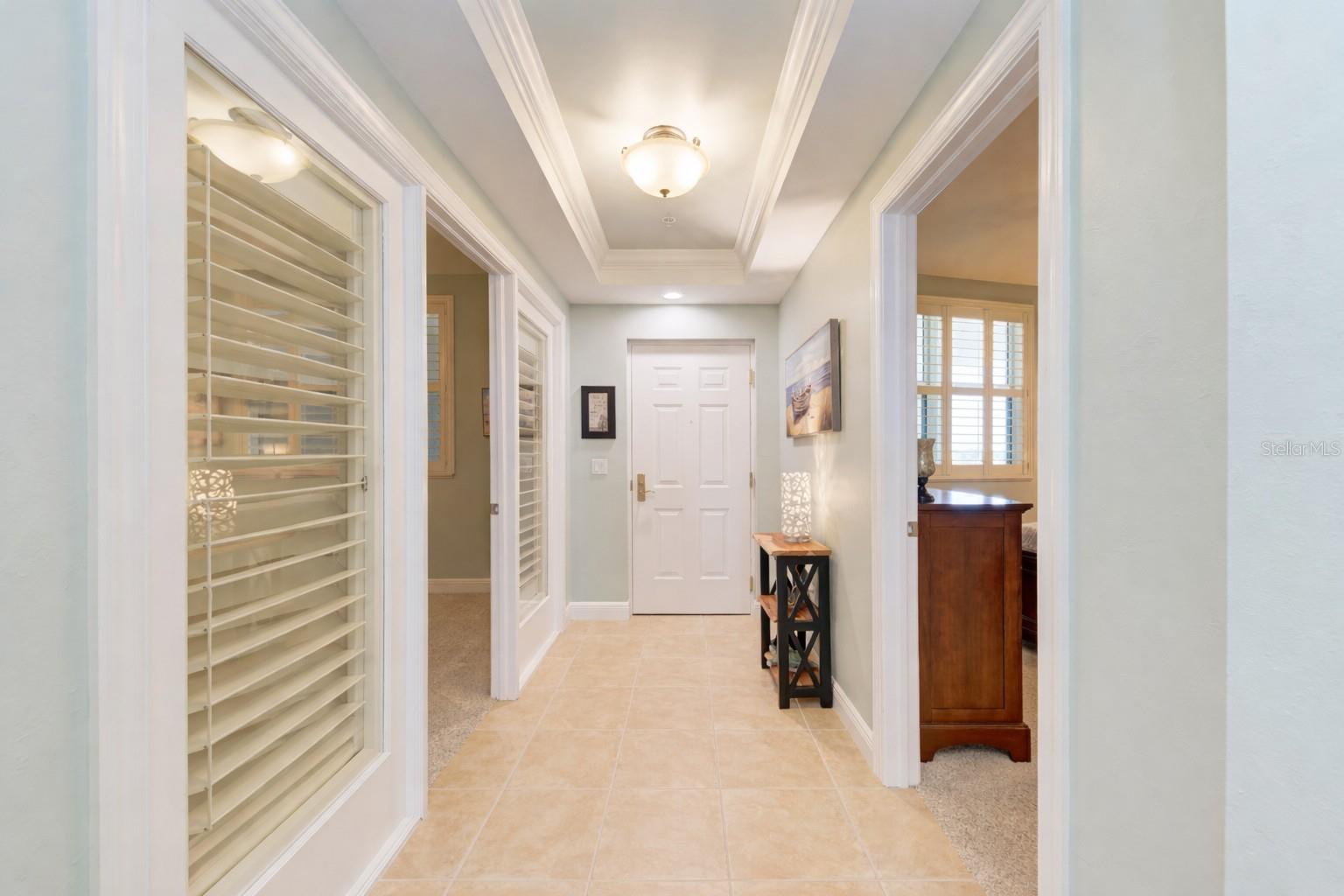 Image 5 of 68 For 3329 Sunset Key Circle 407