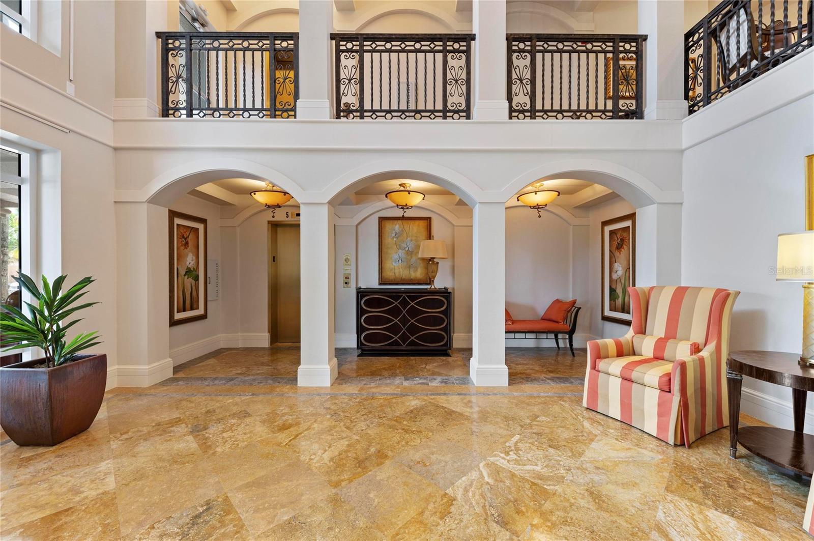 Image 52 of 68 For 3329 Sunset Key Circle 407