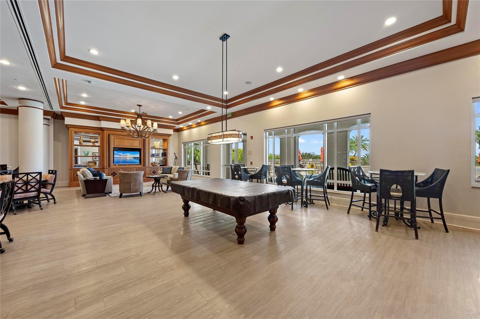 Image 54 of 68 For 3329 Sunset Key Circle 407