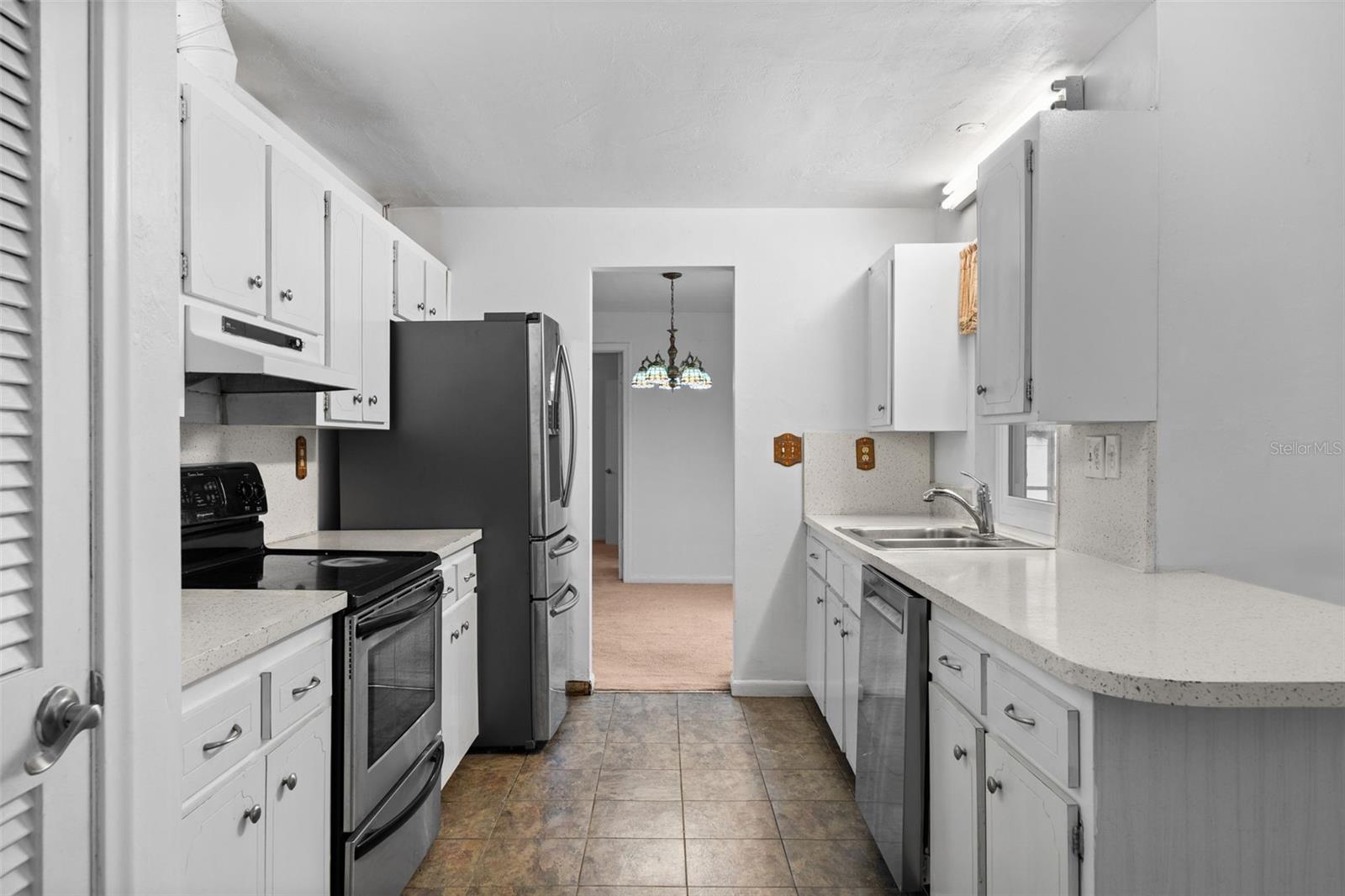 Image 14 of 38 For 1540 10th Street