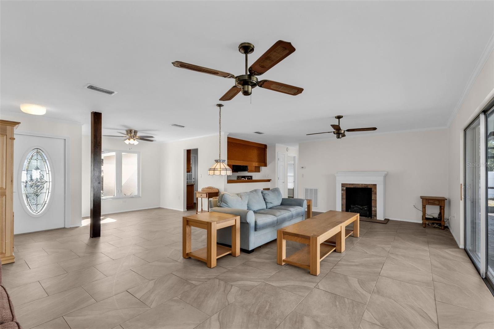 Image 10 of 59 For 4318 Eastwood Drive