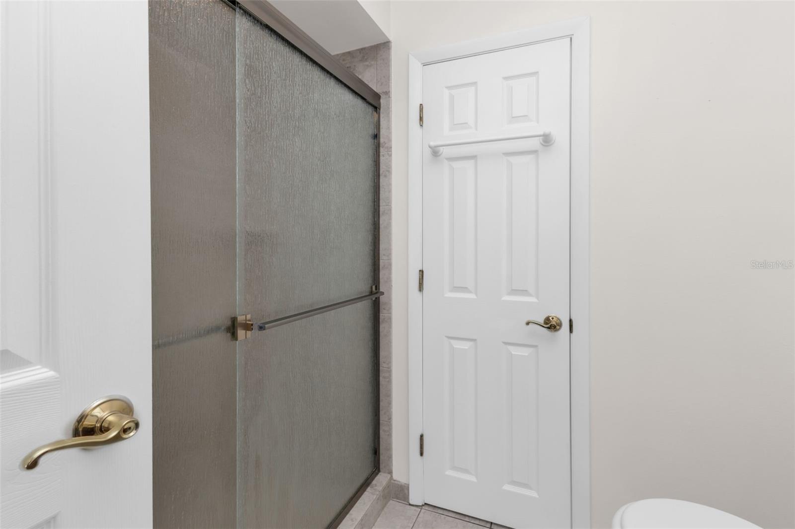 Image 34 of 59 For 4318 Eastwood Drive