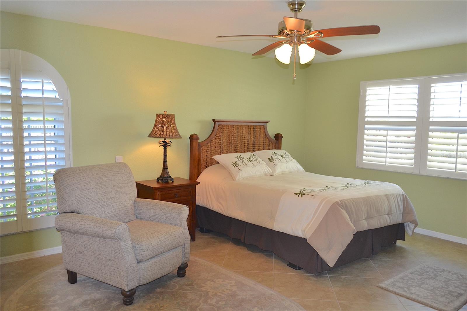 Image 15 of 56 For 220 Coldeway Drive 211