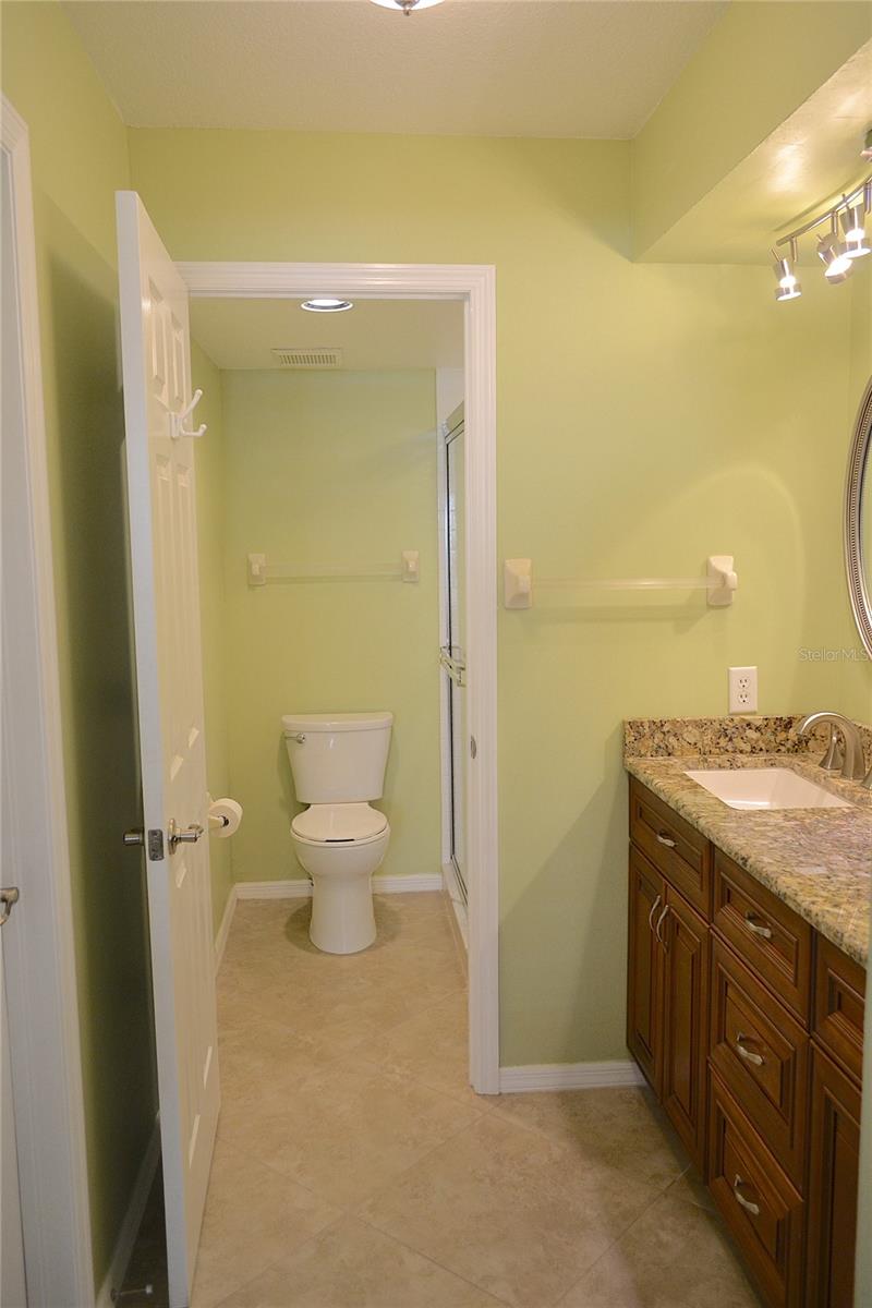 Image 19 of 56 For 220 Coldeway Drive 211