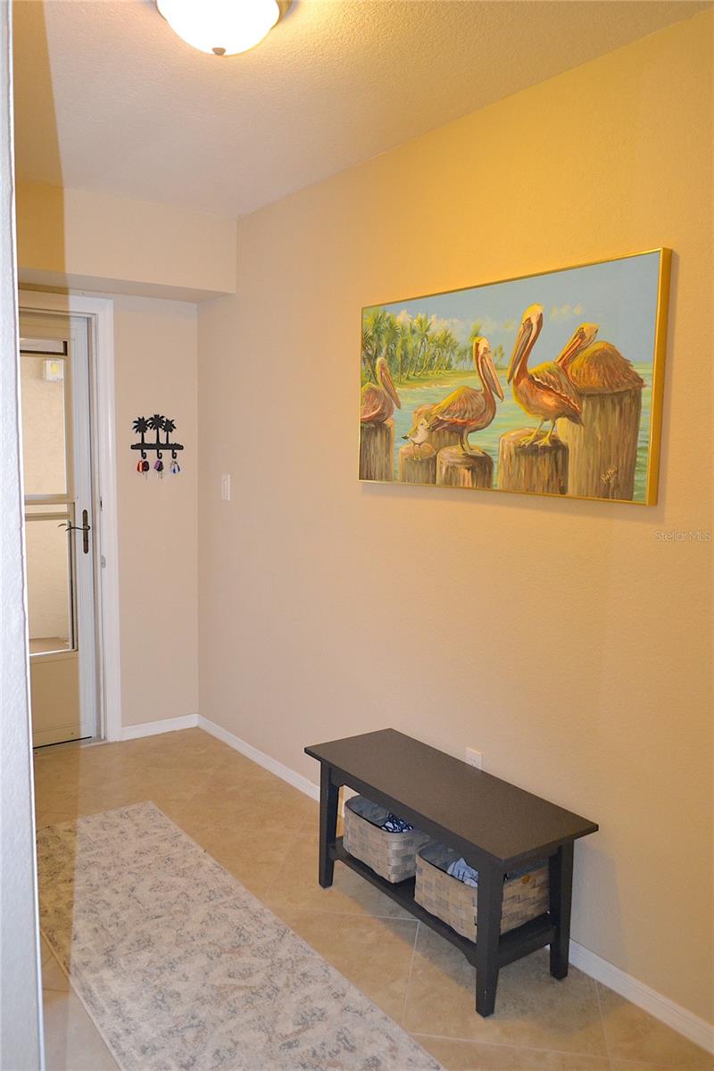 Image 26 of 56 For 220 Coldeway Drive 211