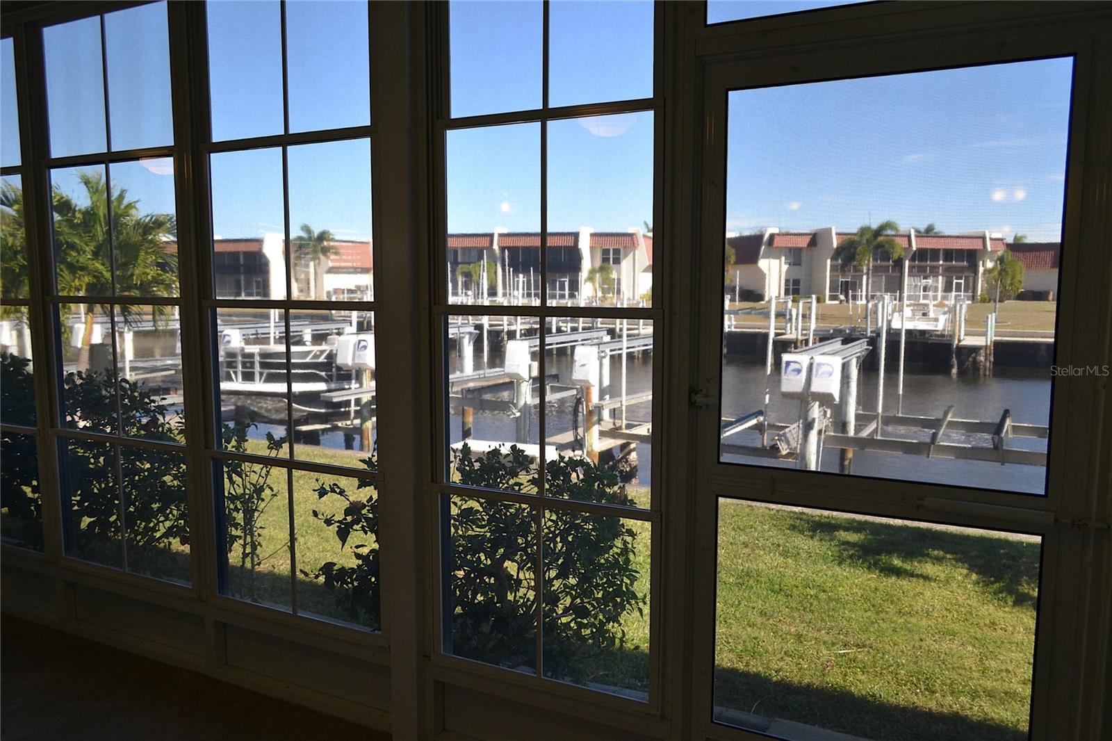 Image 46 of 56 For 220 Coldeway Drive 211