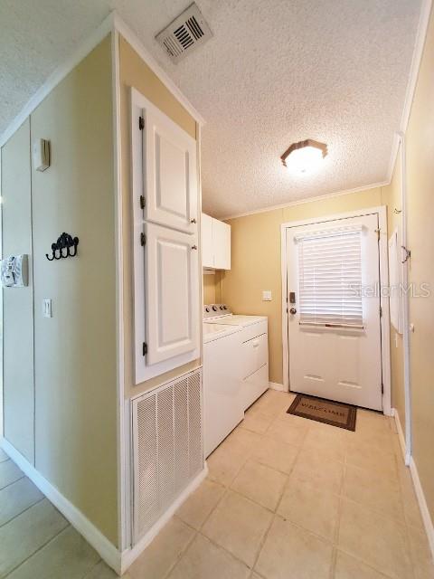 Image 12 of 23 For 27205 Jones Loop Rd. # 31