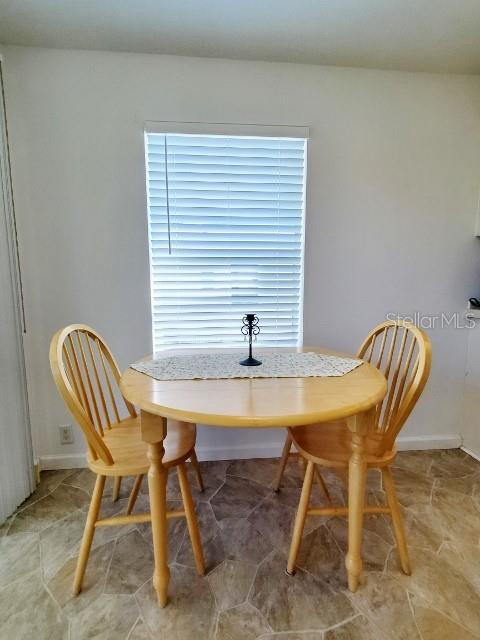 Image 44 of 52 For 29200 Jones Loop Road 125