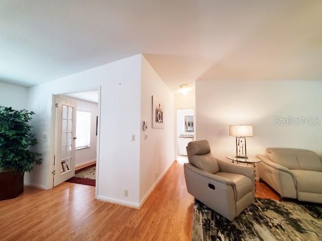 Image 9 of 52 For 29200 Jones Loop Road 125