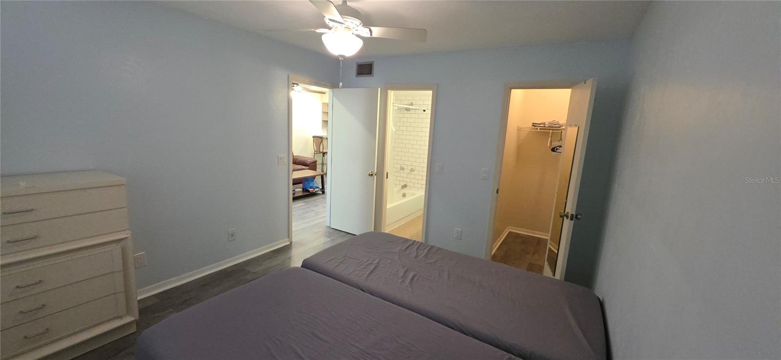 Image 15 of 24 For 22523 Westchester Boulevard 202a