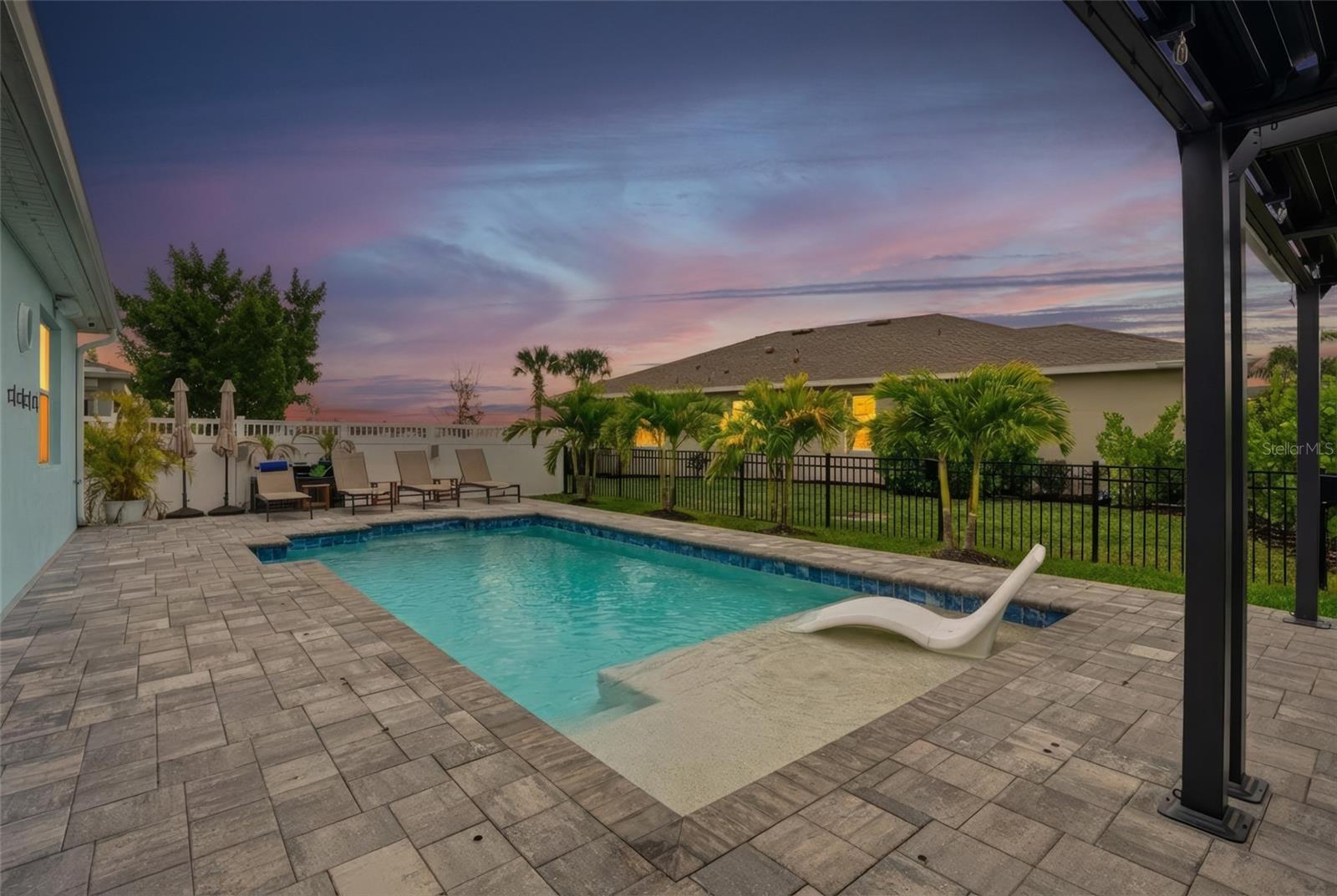 Image 2 of 39 For 17541 Palmetto Pass Lane