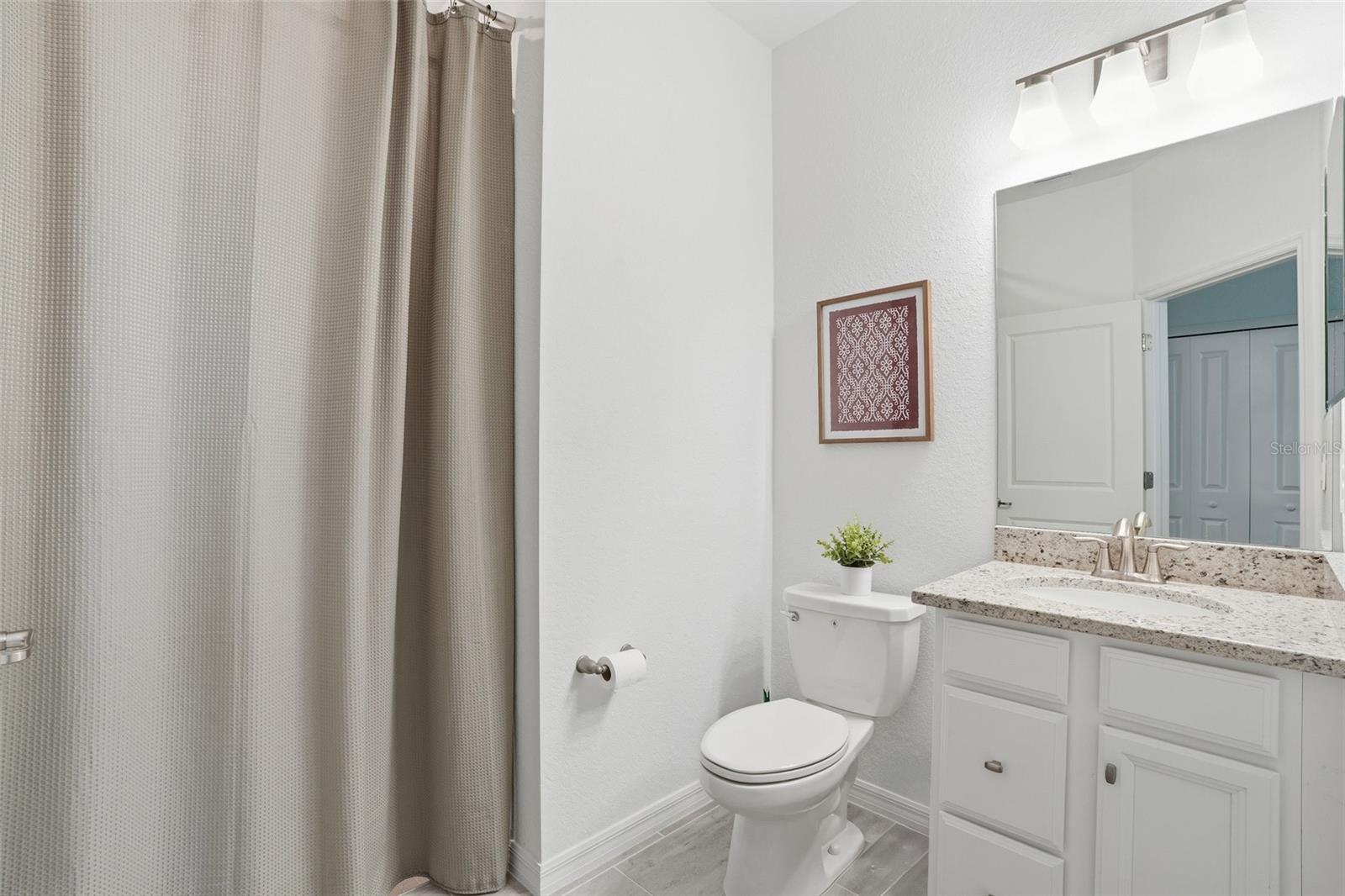 Image 27 of 39 For 17541 Palmetto Pass Lane