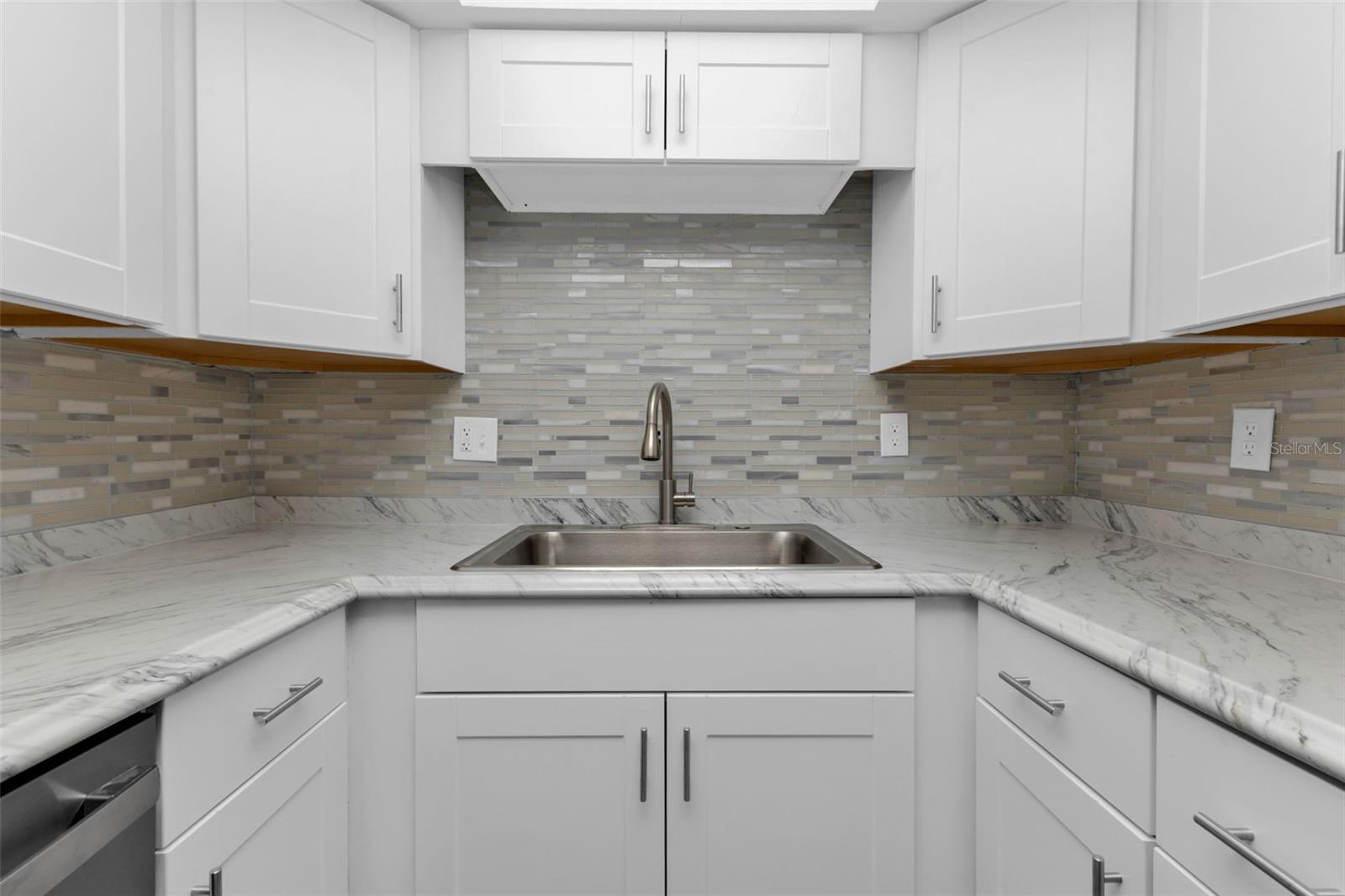 Image 12 of 53 For 2290 Aaron Street 109