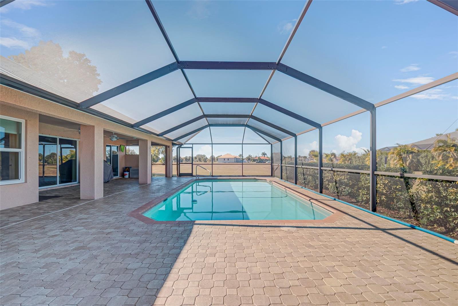 Image 20 of 24 For 24490 Julian Court