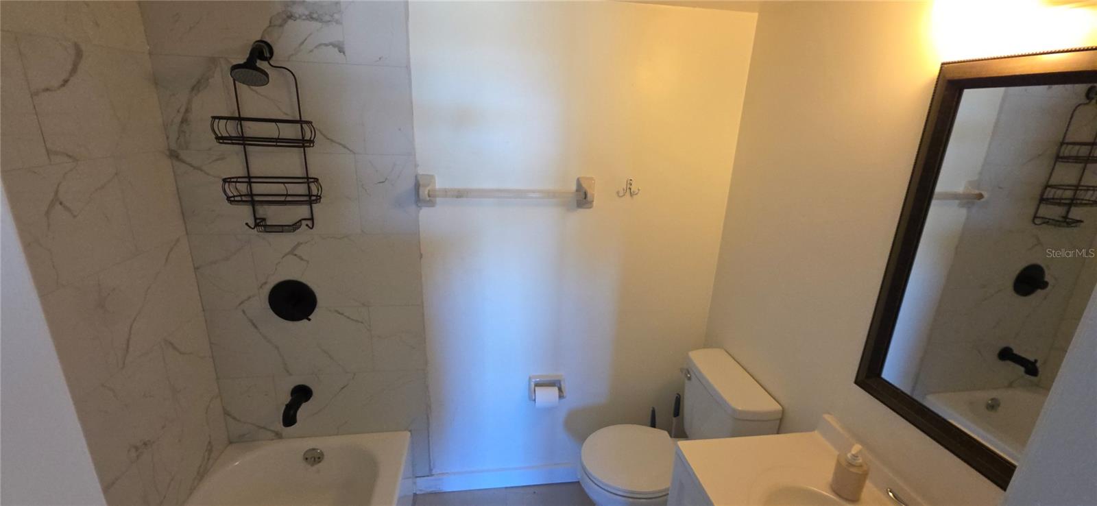 Image 13 of 25 For 22523 Westchester Boulevard 103f