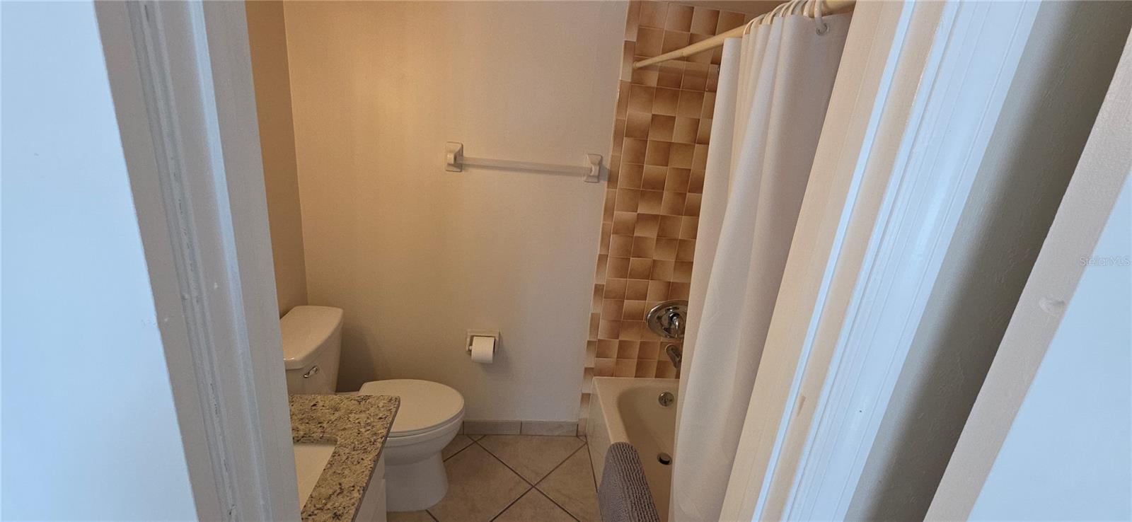 Image 22 of 31 For 22523 Westchester Boulevard 203c