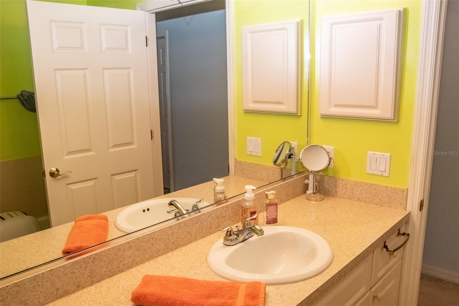 Image 33 of 57 For 255 End Drive 3202