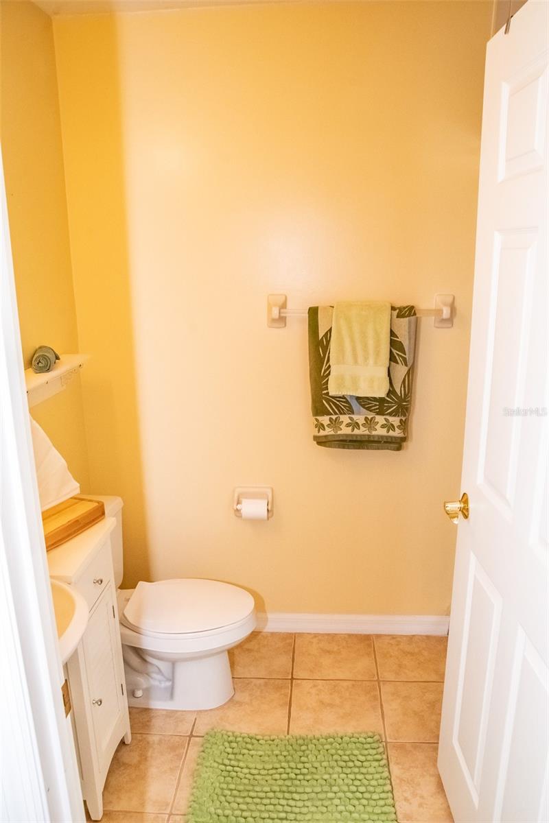 Image 40 of 57 For 255 End Drive 3202