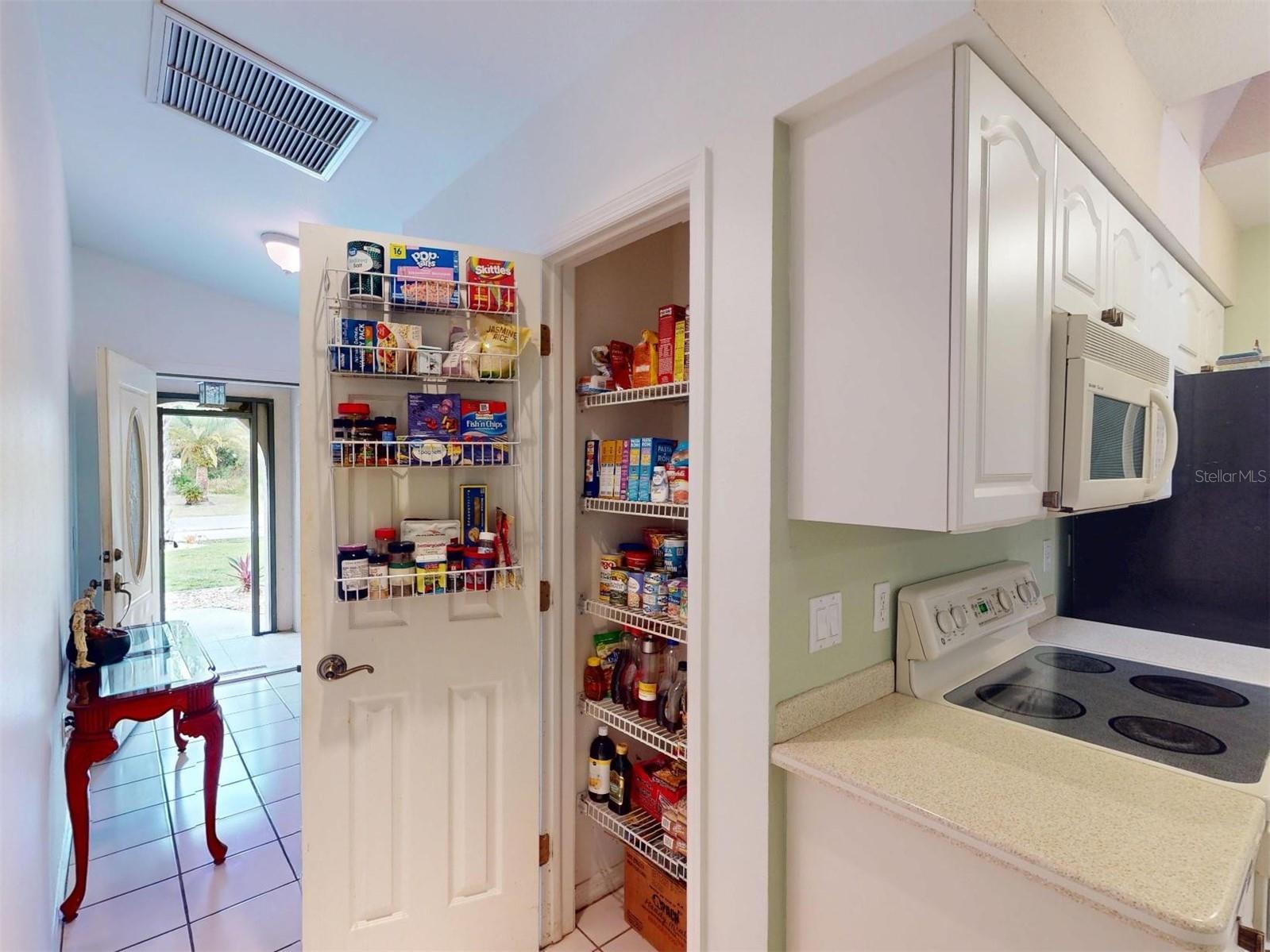 Image 21 of 29 For 1314 Beacon Drive