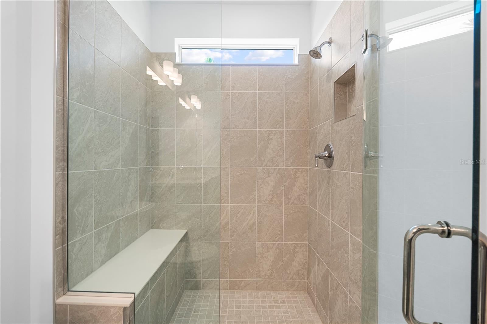 Image 19 of 88 For 44148 Kelly Drive