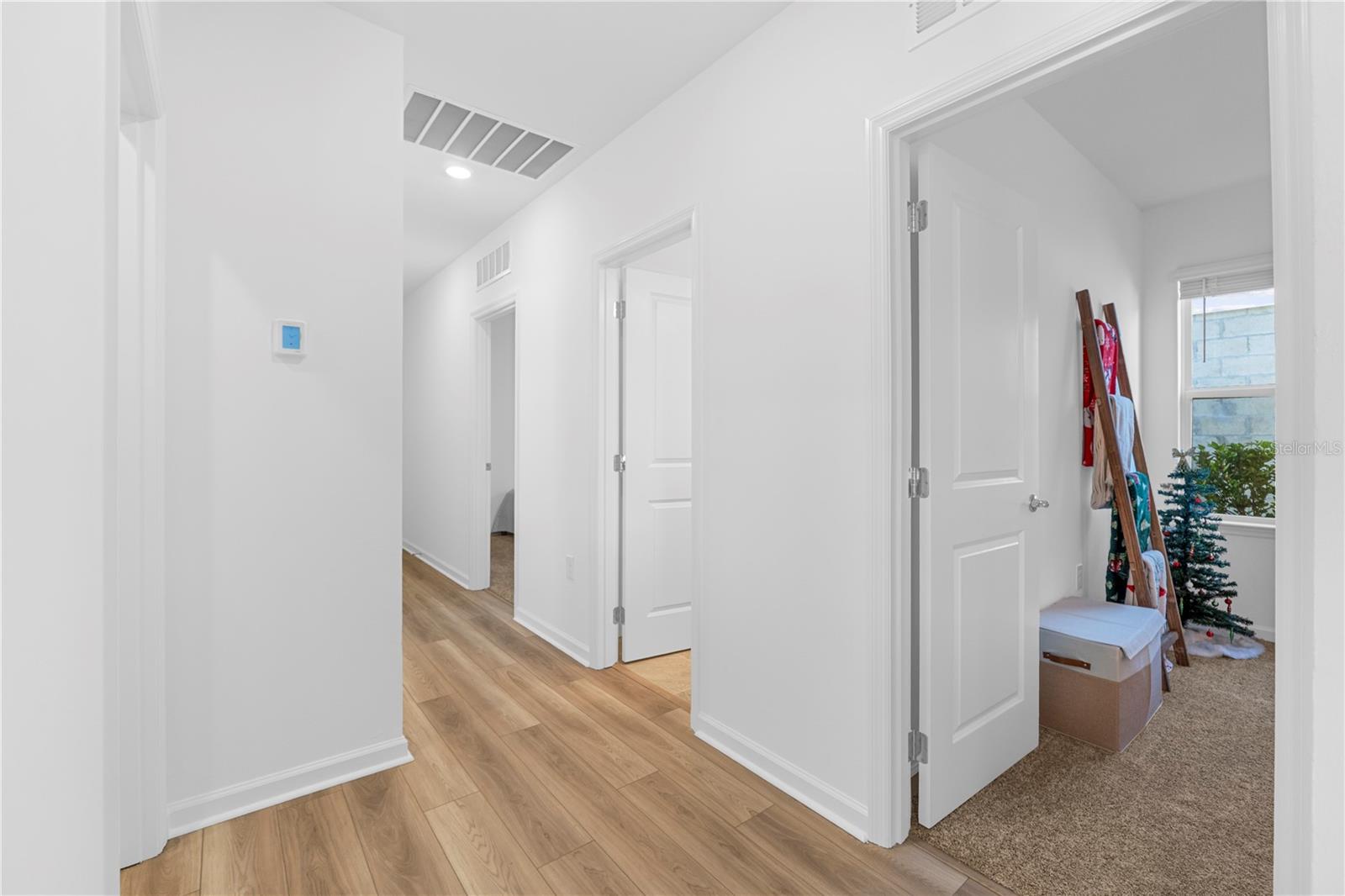 Image 22 of 88 For 44148 Kelly Drive