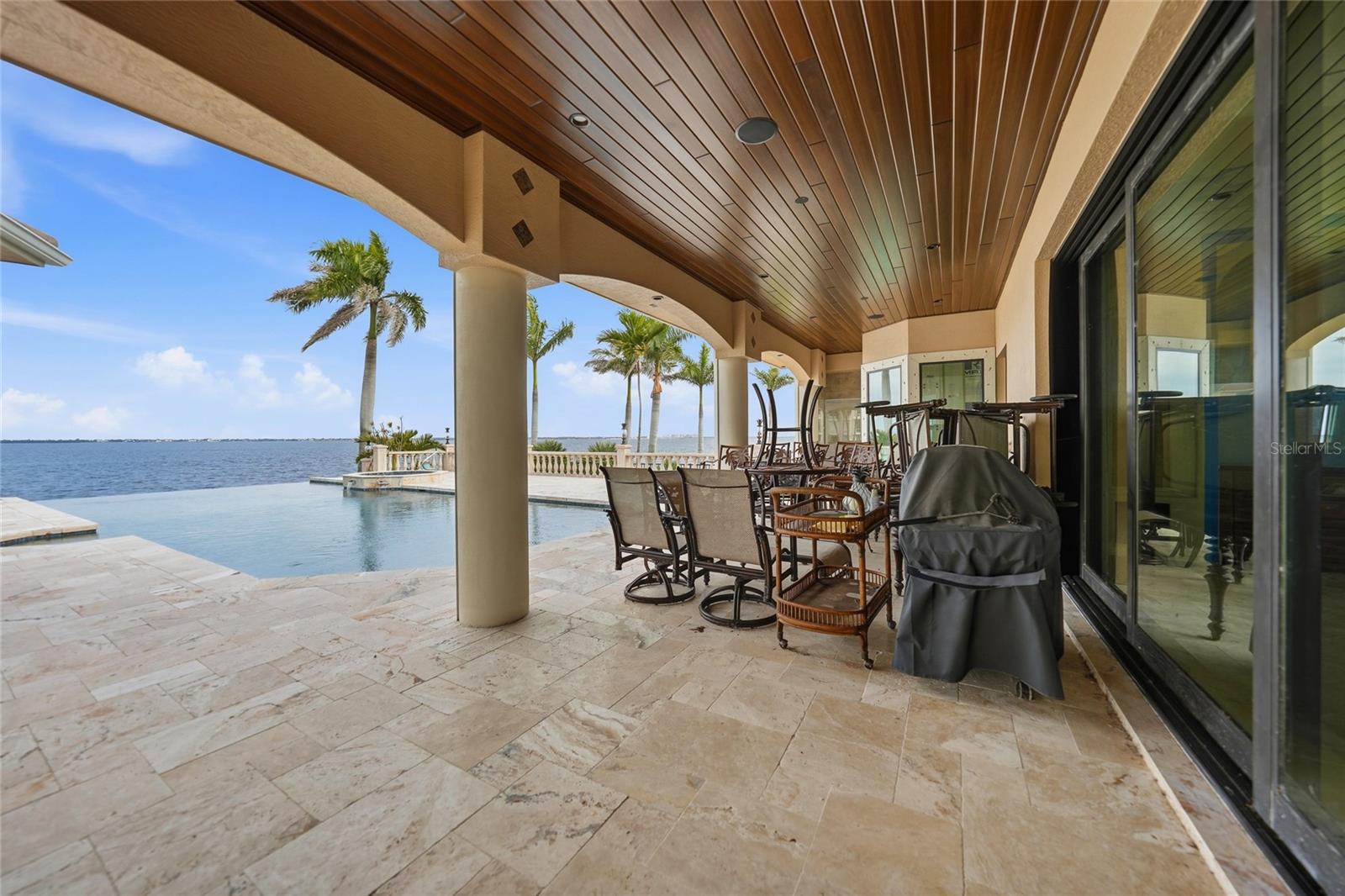 Image 22 of 65 For 3 Hibiscus Drive