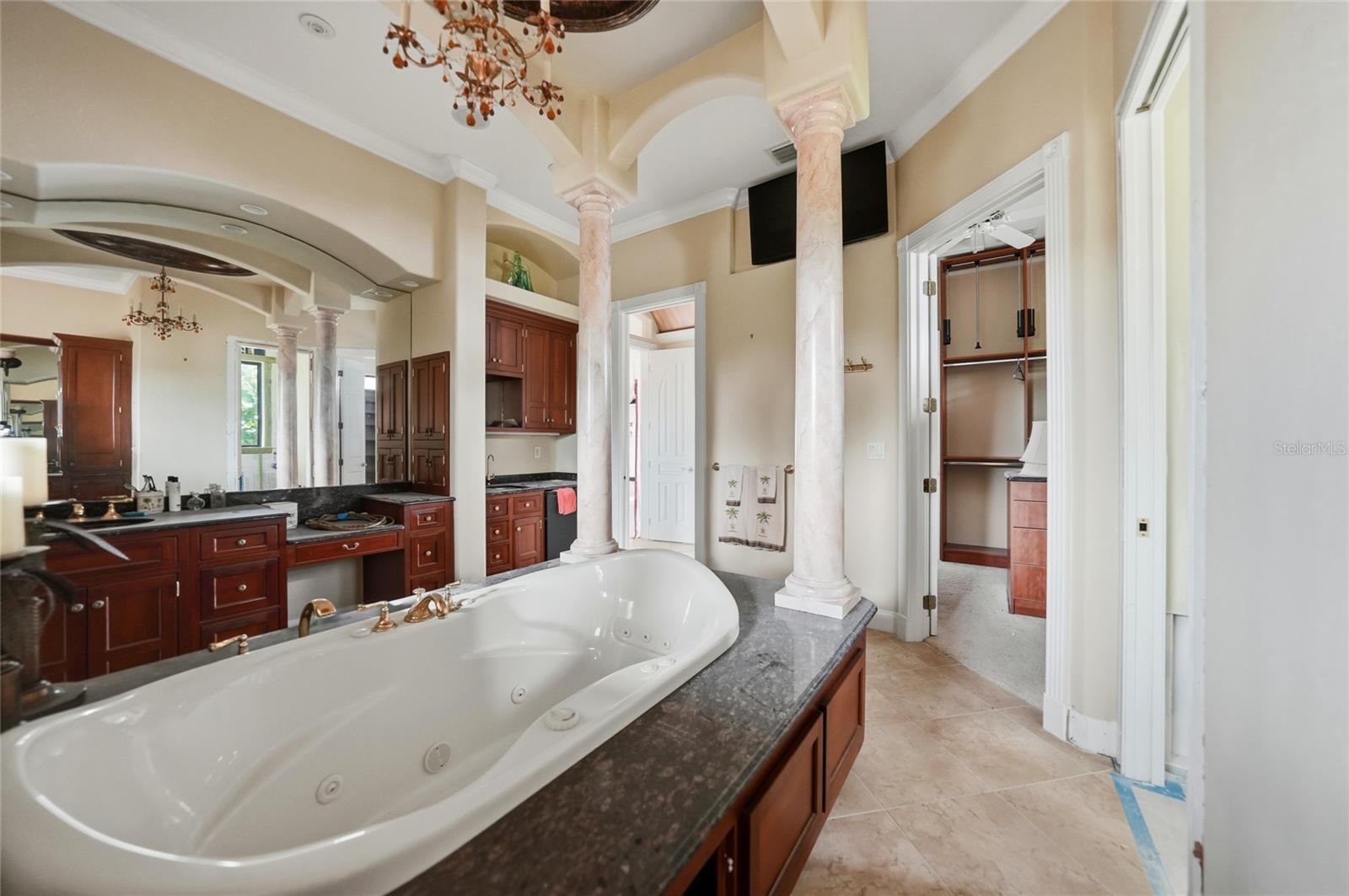 Image 49 of 65 For 3 Hibiscus Drive