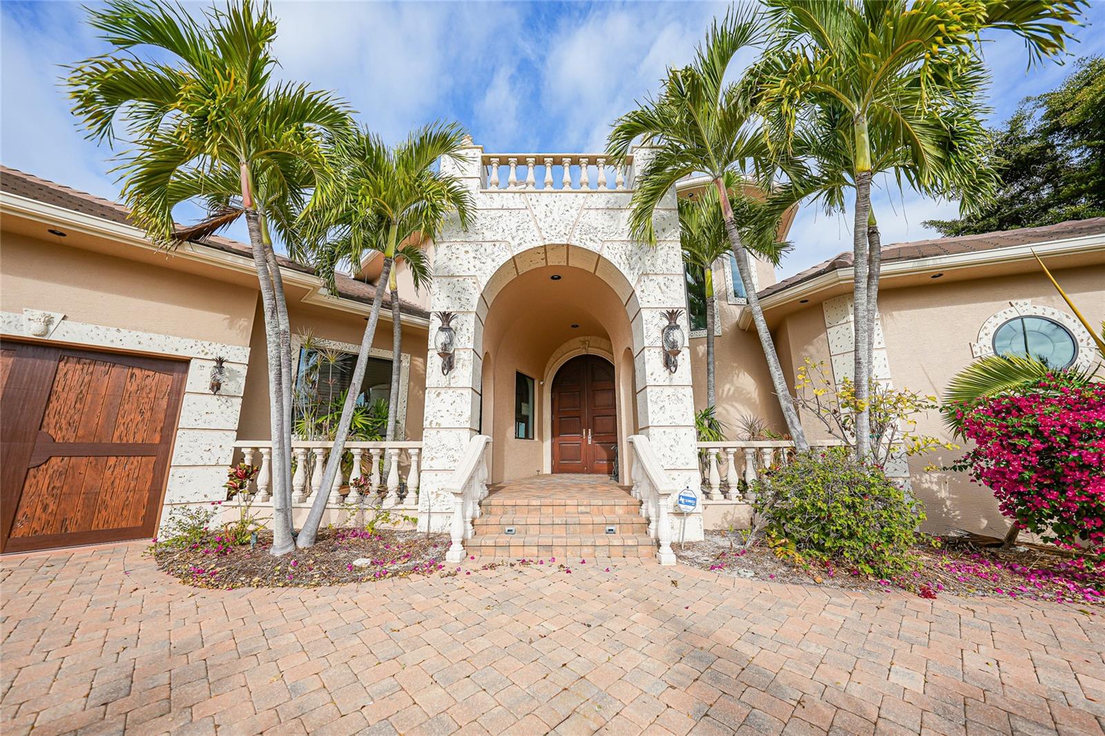 Image 7 of 65 For 3 Hibiscus Drive