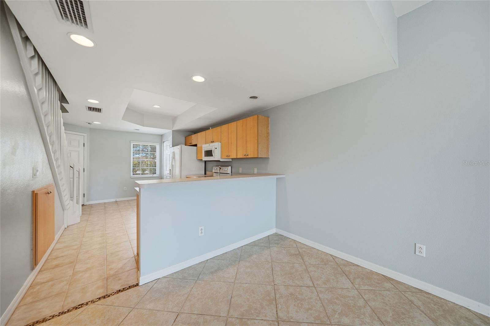 Image 14 of 41 For 1196 Rio De Janeiro Avenue C203