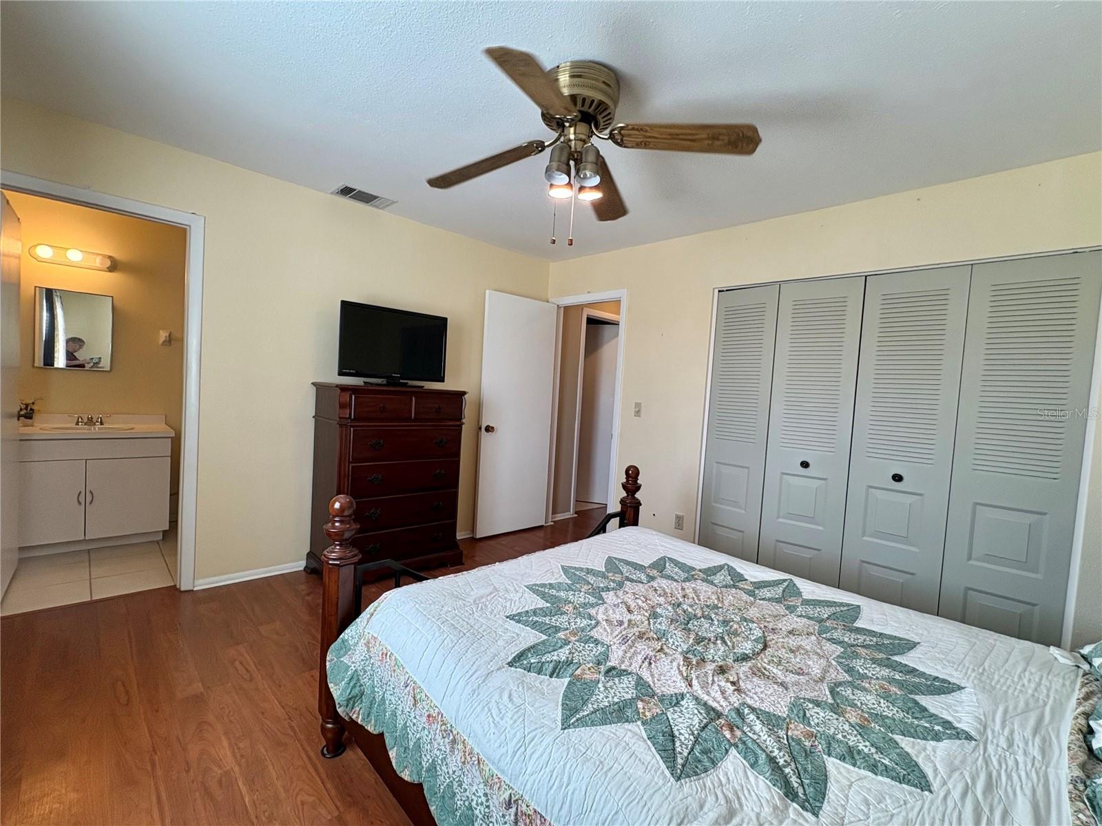 Image 23 of 40 For 8181 Marlow Court