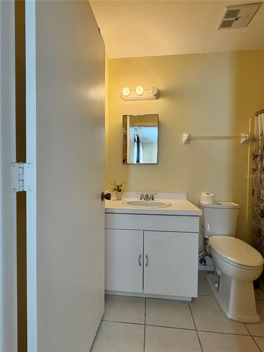 Image 25 of 40 For 8181 Marlow Court