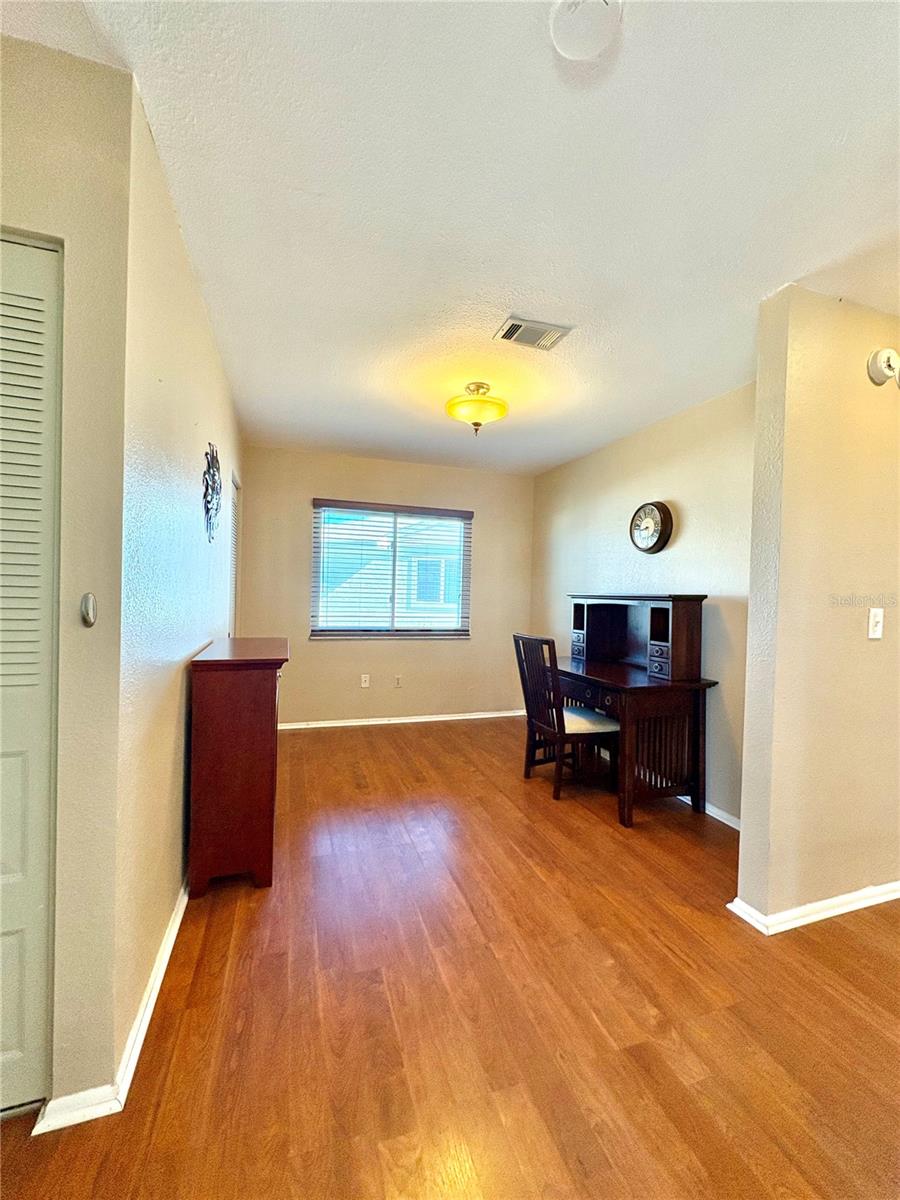 Image 27 of 40 For 8181 Marlow Court