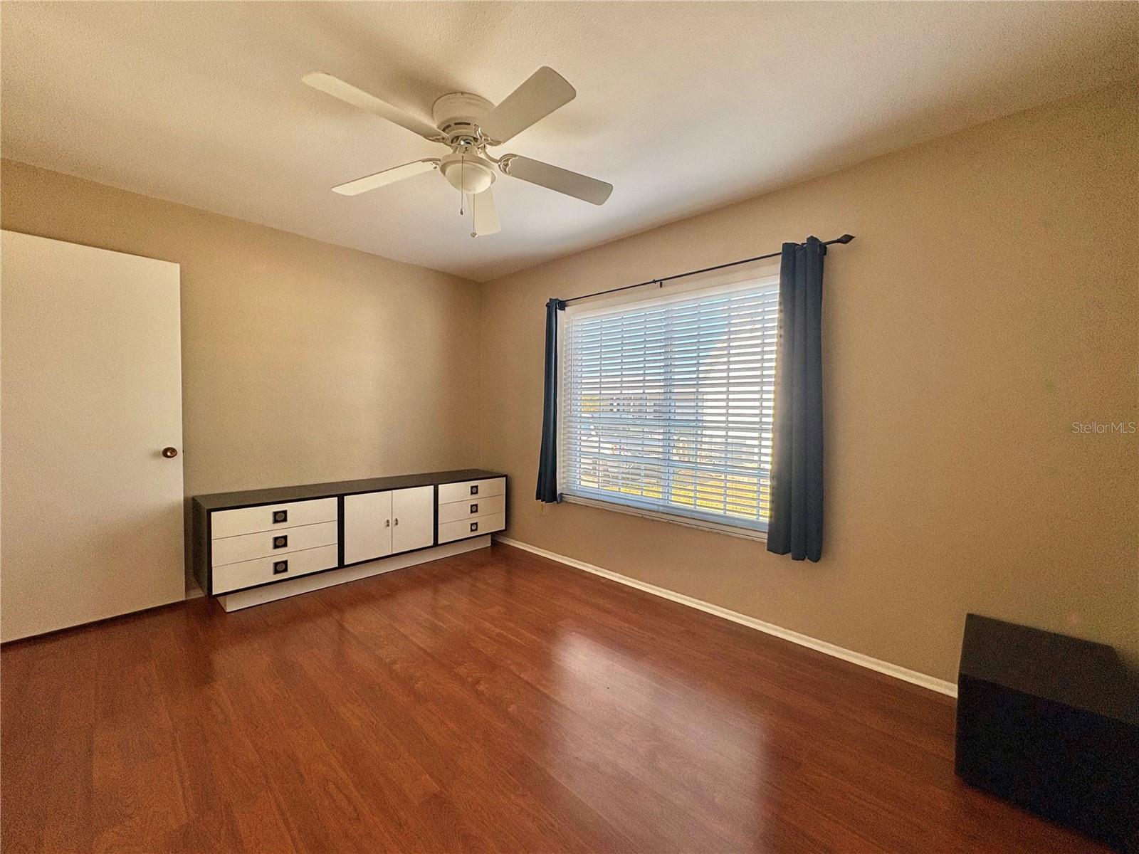 Image 5 of 40 For 8181 Marlow Court