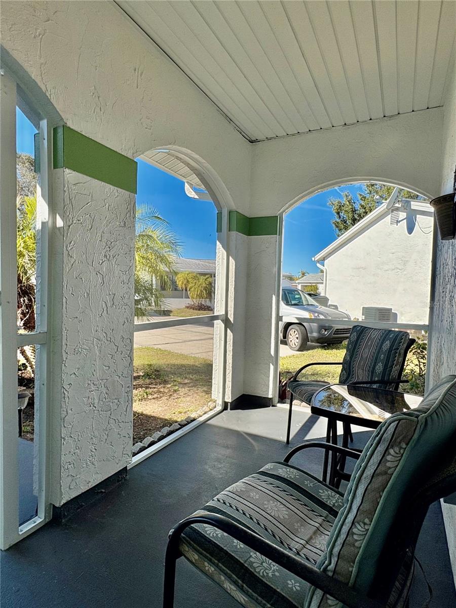 Image 6 of 40 For 8181 Marlow Court