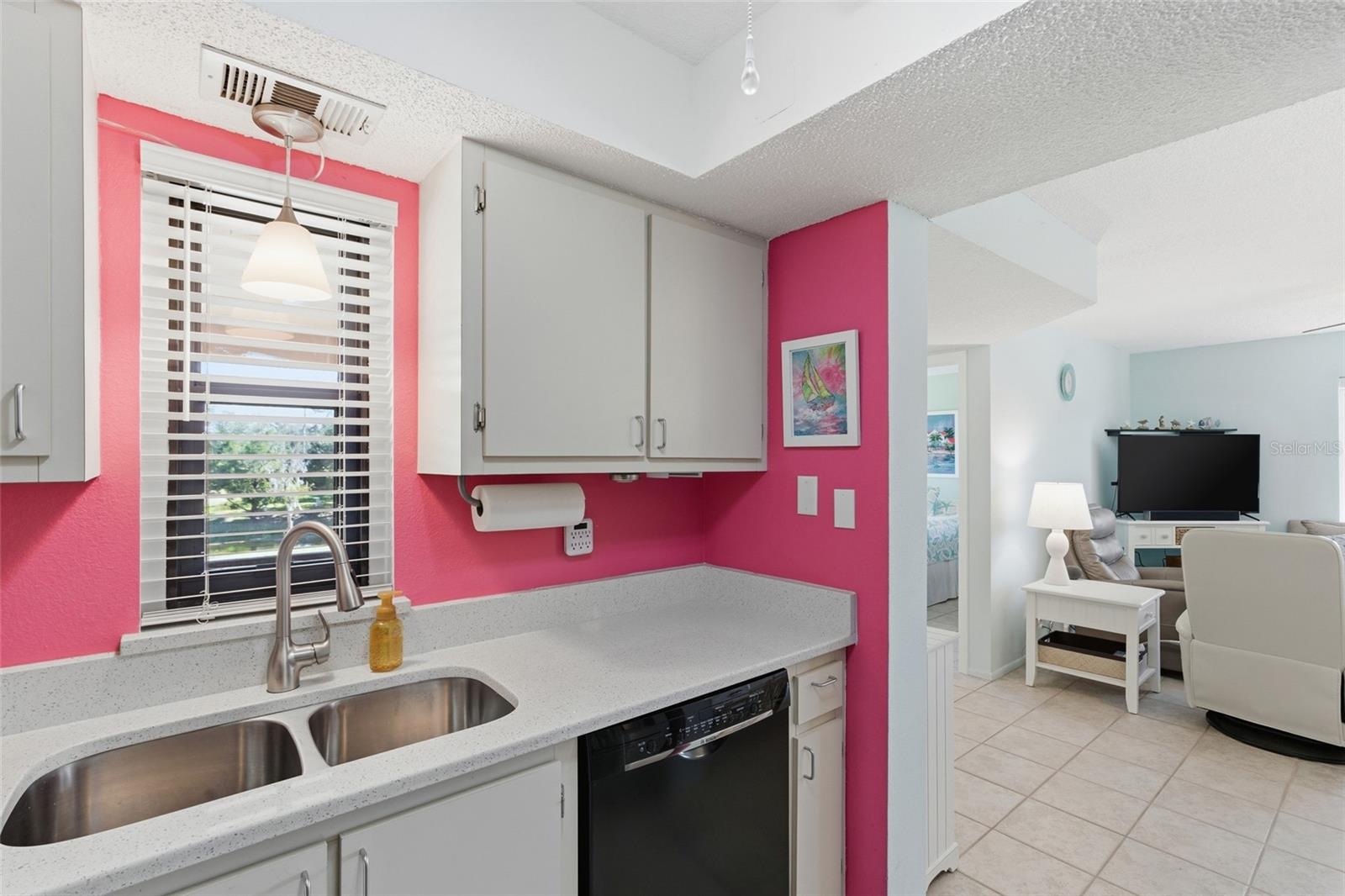 Image 11 of 36 For 19505 Quesada Avenue Mm203