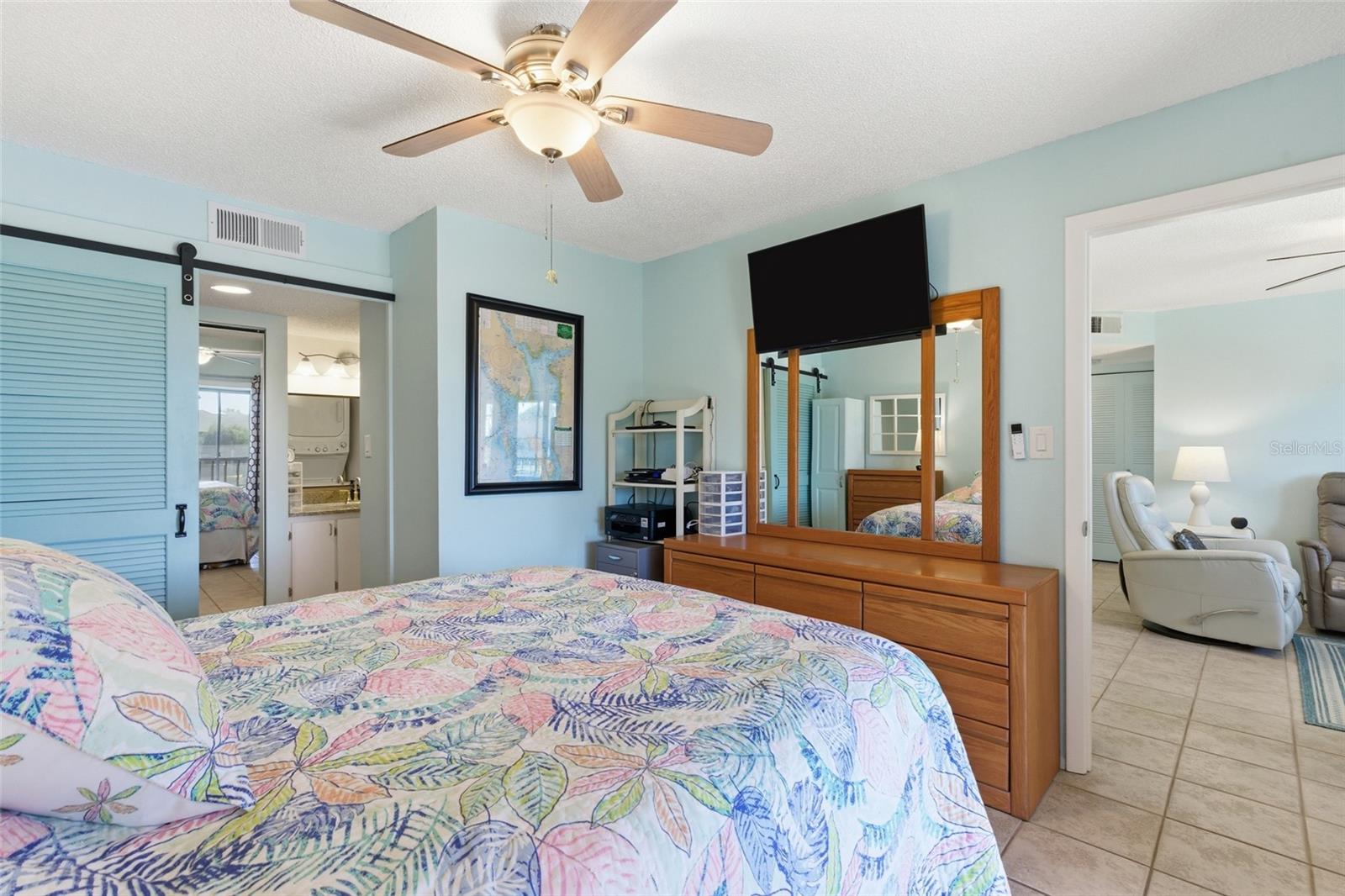 Image 14 of 36 For 19505 Quesada Avenue Mm203