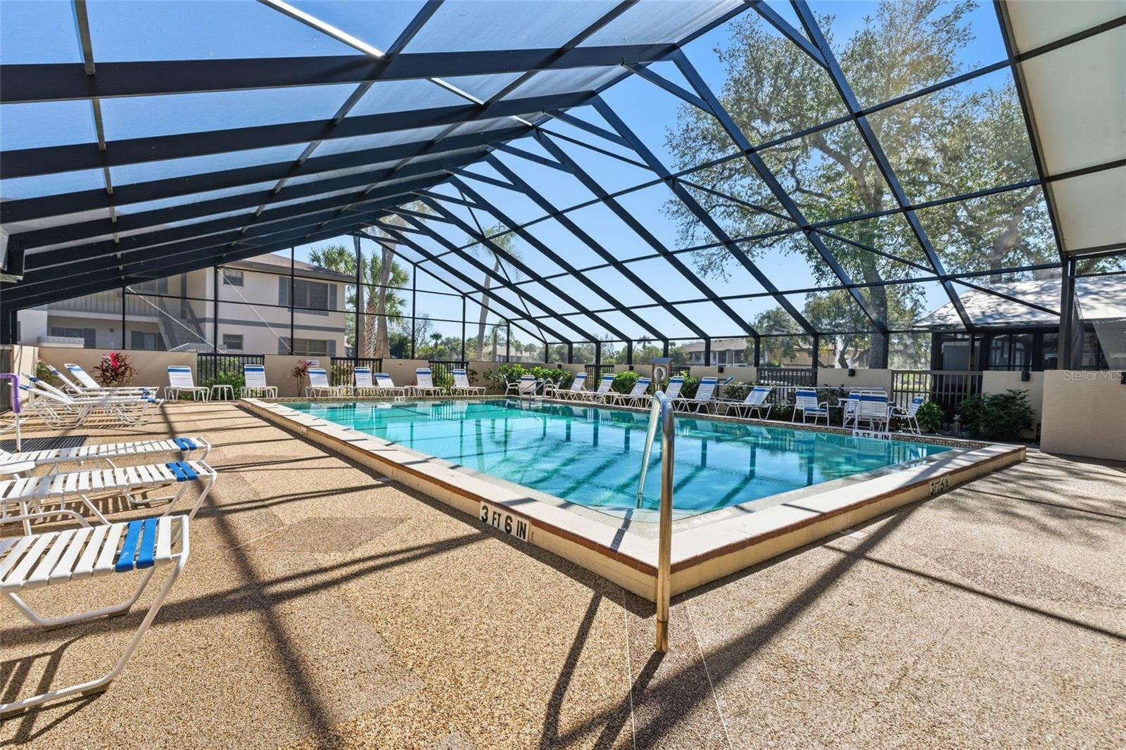 Image 31 of 36 For 19505 Quesada Avenue Mm203