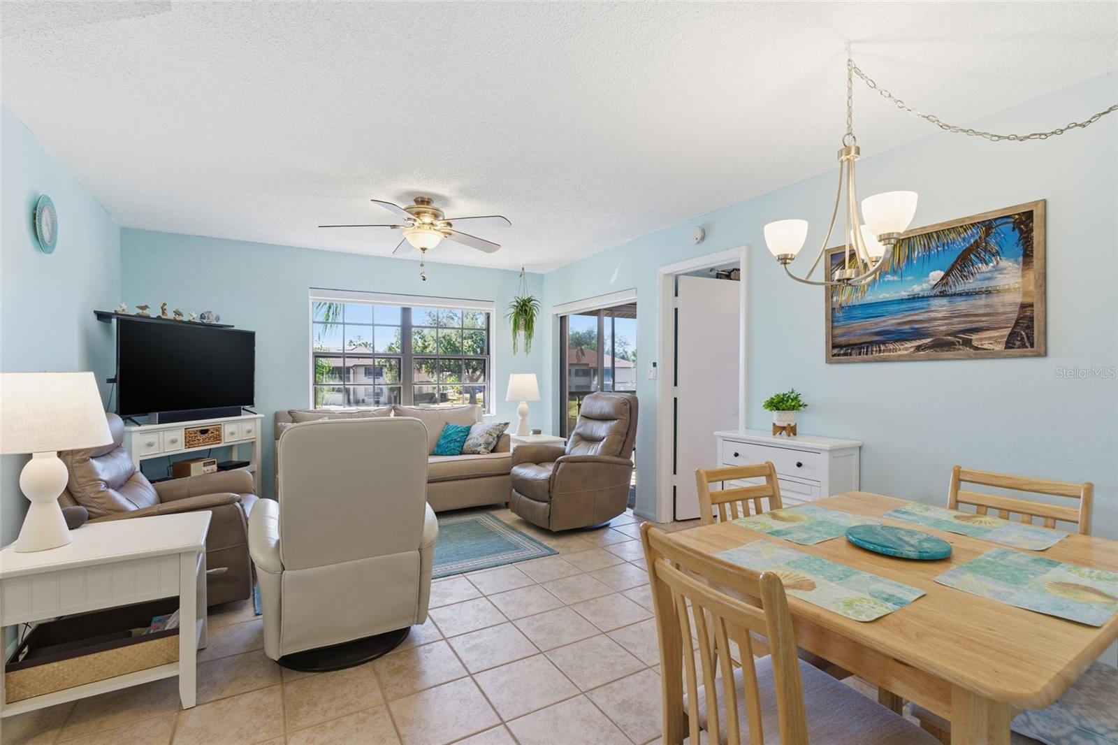 Image 5 of 36 For 19505 Quesada Avenue Mm203