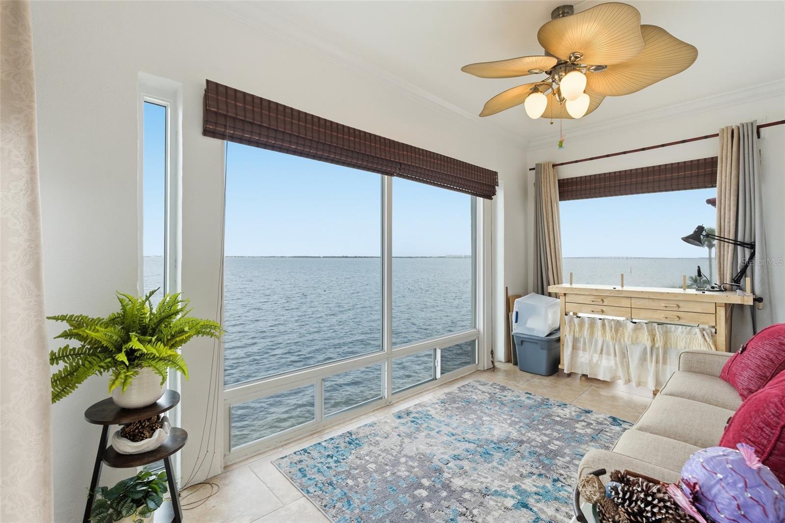 Image 28 of 40 For 1 Colony Point Drive 16c