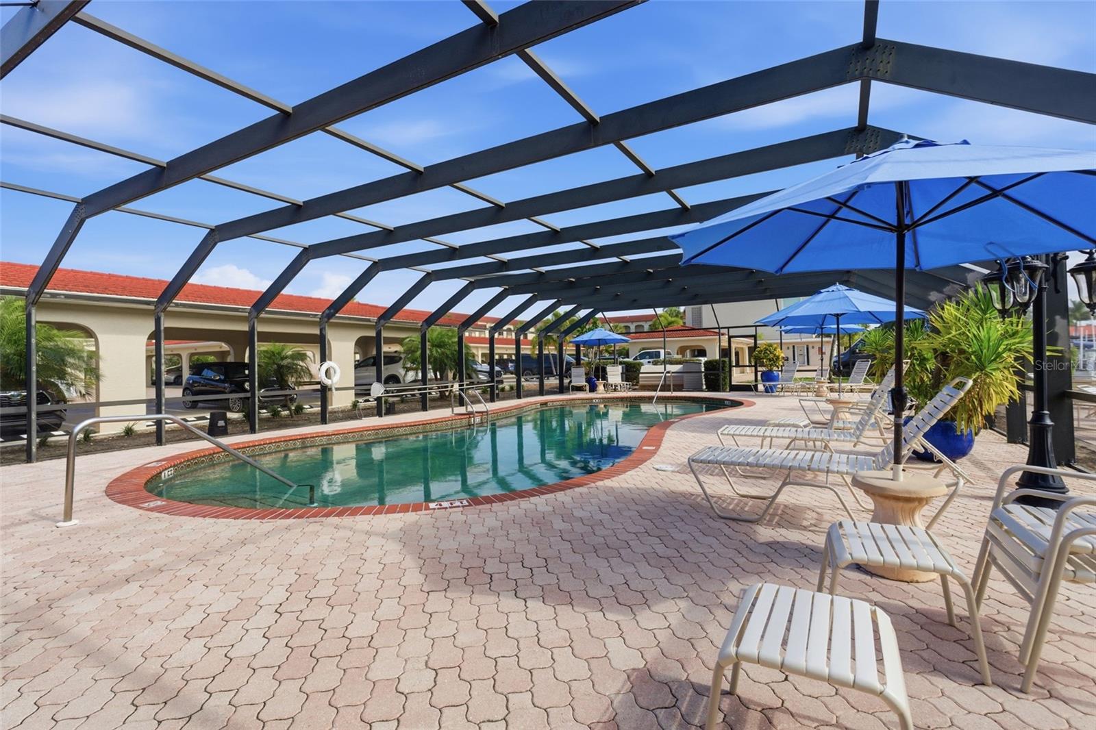 Image 33 of 40 For 1 Colony Point Drive 16c