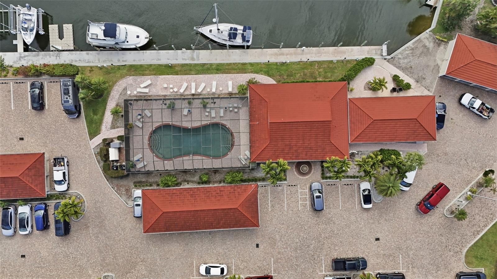 Image 37 of 40 For 1 Colony Point Drive 16c