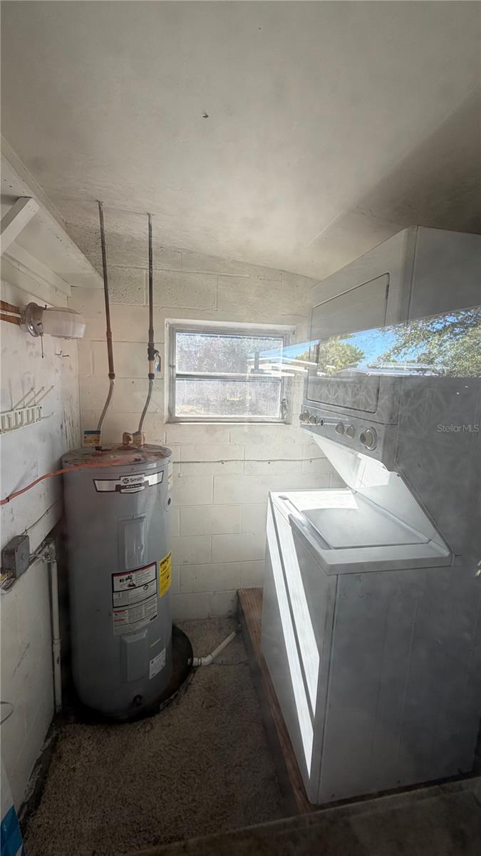 Image 8 of 8 For 21371 Glendale Avenue