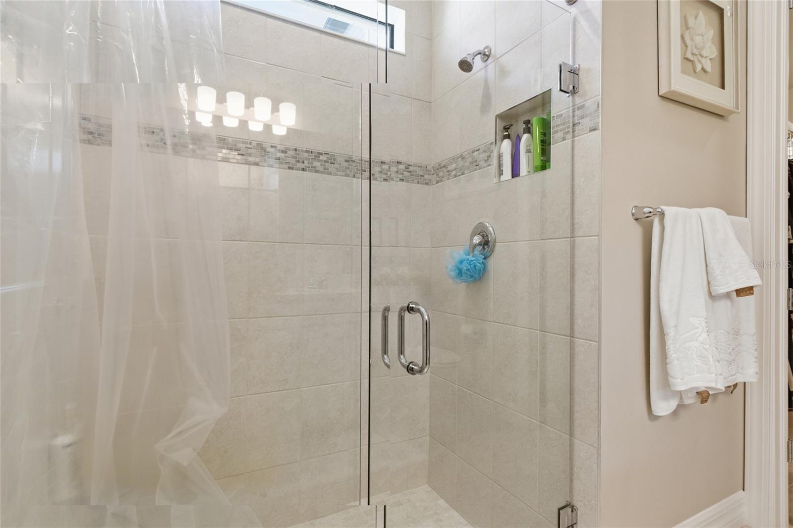 Image 21 of 41 For 2261 Gabel Oak Drive