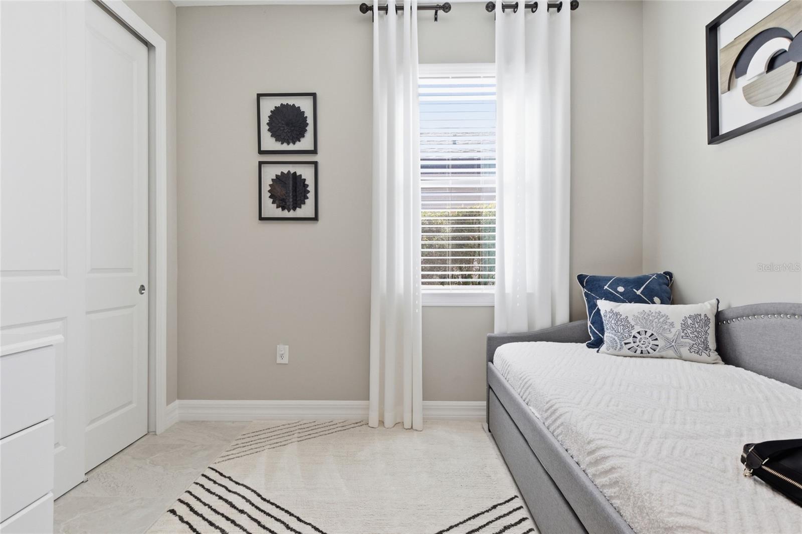 Image 27 of 41 For 2261 Gabel Oak Drive