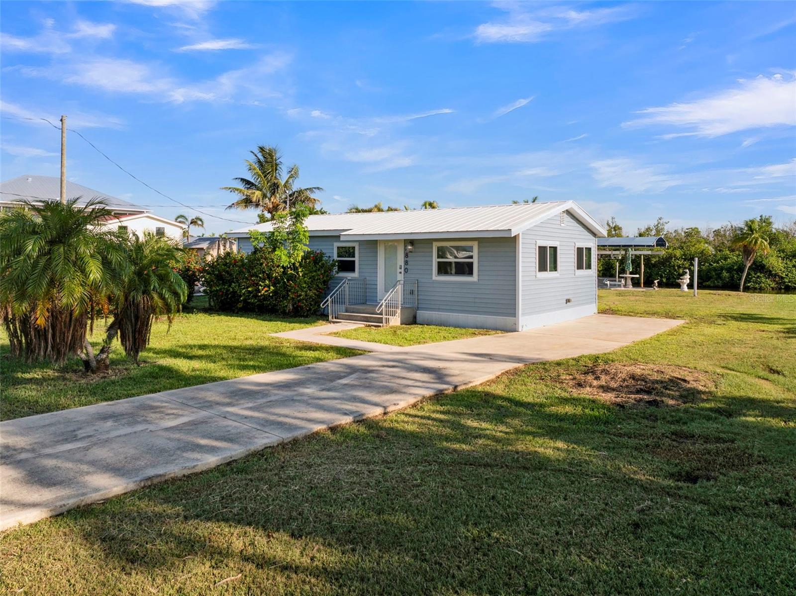 Details for 2880 8th Avenue, ST JAMES CITY, FL 33956
