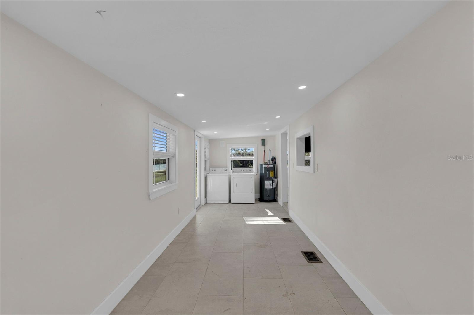 Image 18 of 32 For 2880 8th Avenue